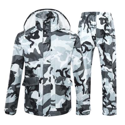 China 100% Polyester Waterproof Rubberized Raincoats PVC Safety Camouflage Raincoat Rain Suit for sale