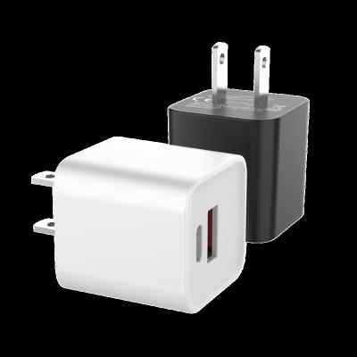 China Mobile Phone New And Easy To Carry Universal PD20W Usb Fast Charging Charger Travel Adapter for sale