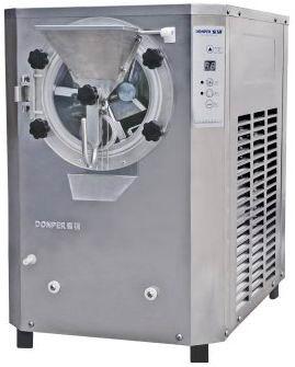 China Plata comercial de dispensación auto del congelador de refrigerador de la máquina del congelador 1.5KW en venta