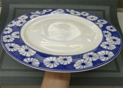 Cina Diametro orlo della porcellana di 27cm ampio dei piatti del modello decorativo rotondo ceramico bianco del piatto in vendita