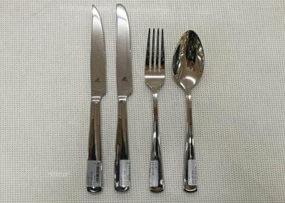 Κίνα Flatware ανοξείδωτου 304# σύνολα 20 μπριζόλας μαχαιριών γευμάτων εξυπηρετώντας κομματιών κουταλιών δικράνων προς πώληση