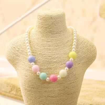 China CLASSIC Jewelry Baby's Long Teeth Bead Necklace Candy Pearl Necklace Wholesale Girls Big Color Necklace for sale