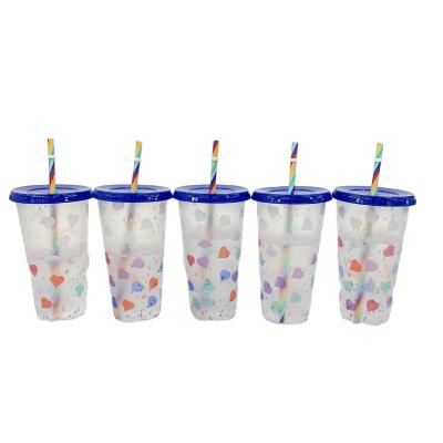 China BPA Sustainable Summer Free 16oz 24oz Set Of 5 Heart Shapes Glossy Reusable Frosted Plastic Cups With Rainbow Striped Straw for sale