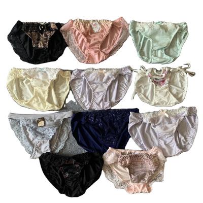 China Women's Sexy Briefs UAE Filipino Japanese Style Women's Lace Underwear Breathable Mid Waist Mixed for sale