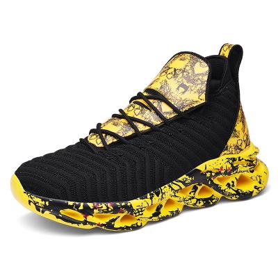 China CUSHIONING Minika fly knit shoes.breathable mesh running shoes for men new styles casual yeezy sneakers for sale