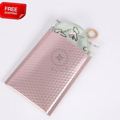 China Shock Resistance American Stock Air Shipping Metallic Bubble Mailer For T Shirt Packaging for sale