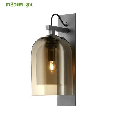 China Post modern high end quality style cafe restaurant decoration lamp metal minimalist glass led wall lamp for sale