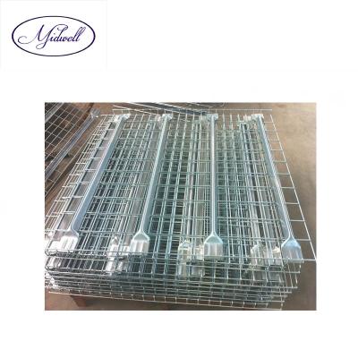 China Corrosion Protection Wire Mesh Shelf with U Channel for sale