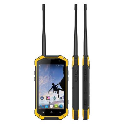 China Dual SIM Card UNIWA W3 4.7 Inch Screen IP68 3GB/32GB Smart Walkie Talkie Mobile Phone NFC for sale