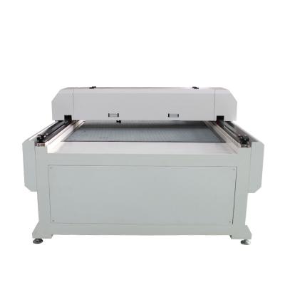 China Large Area Laser Marking Bed Sheet Printed Fabric Laser Cutting Machine For Carpet Leather Felt for sale