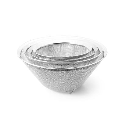 China Sustainable Stainless Steel Pasta Colander Bowl With Wide Rim For Strain Draining for sale