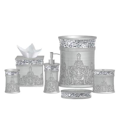 China Sustainable Fashion Design Emboss Pattern Bathroom Accessories Sets With Glass for sale