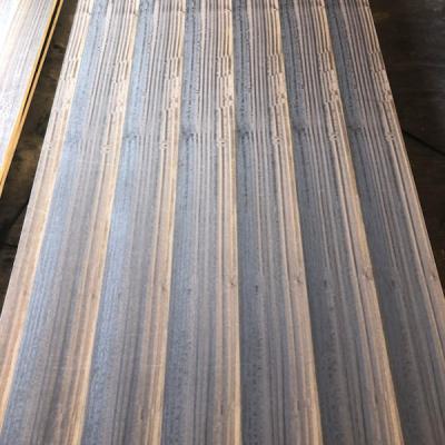 Chine 0.50 mm Veneur fumé Eucalyptus Coupe trimestrielle en bois figuré à vendre