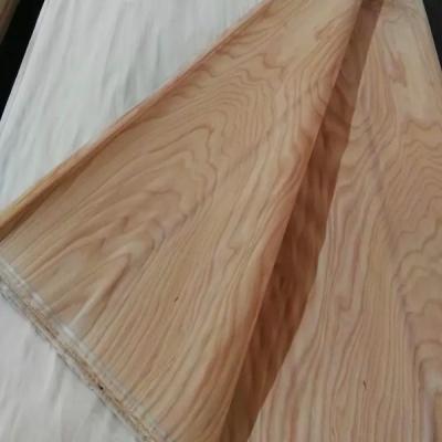 China E2 Rotary Cut Beech Veneer, 0,3 mm Espessura Beech Wood Veneer Sheet à venda