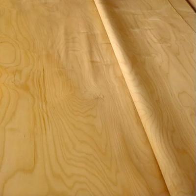 China Birch Rotary Cut Veneer Naturholzbleche 0,6 mm bis 3,0 mm für Handwerk zu verkaufen