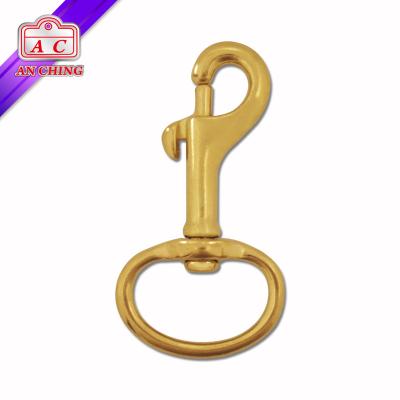 China Retail Industry 65.5 Mm Swivel Gold Metal Solid Brass Snap Hooks for sale