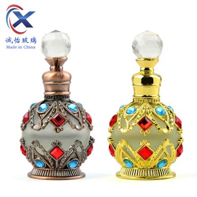 China Factory 3ml 6ml 12ml Cosmetic Chinese Metal Spray Luxury Arabic Perfume Bottles Fancy Essence Bottles for sale