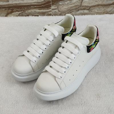 China MOQ 1 PCS 2021 Brand Durable White Sneakers Shoes Casual Sport Shoes Athletic Shoes For Women Man for sale