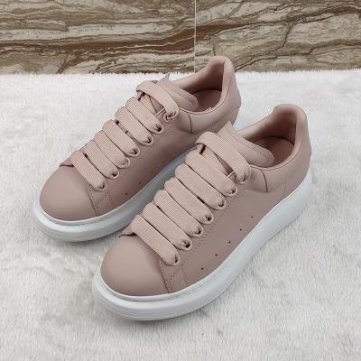 China 2021 Fashion Durable Light Weight Latest MOQ 1 PCS Women Flat Casual Walking Shoes for sale