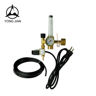 China Easily Adjustable CO2 Regulator Brass Hydroponic System with Flow Meter and Solenoid CO2 Pressure Regulator for sale