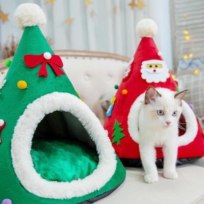 China New Design Christmas Hat Shaped Doghouses Cat Tent Nest Pet Bed Cave House Cushion Warm Bed Removable Christmas for sale