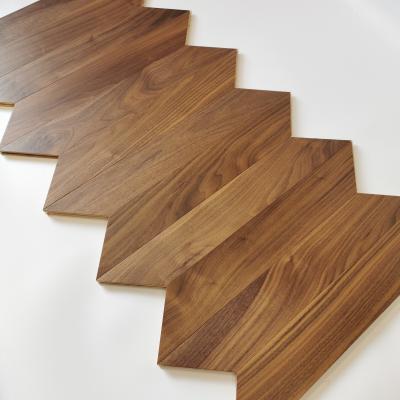 China Modern Light Natural American Black Walnut Herringbone Flooring for sale