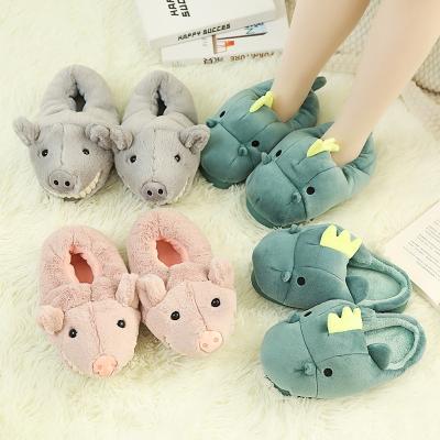 China CUSHIONING Custom Cute Plush Pig Animal Slippers Fuzzy Heel Cover Dinosaur Slippers For Women Rainbow zu verkaufen