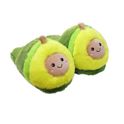 China CUSHIONING Cute Fluffy Animal Plush Avocado Slippers Bedroom Indoor Slippers Fuzzy Winter Warm Slippers Cartoon à venda