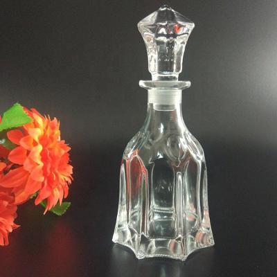 China Personal Care 150ml Tower Shape Clear Oil Bottle With Glass Cork Of Tubular Glass Diffuser Bottle for sale