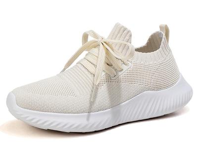 China 2021 New Women's Style Fashionable Walking Shoes Anti-skid Fashion Casual Shoes Lightweight Breathable Mesh Sneakers for sale