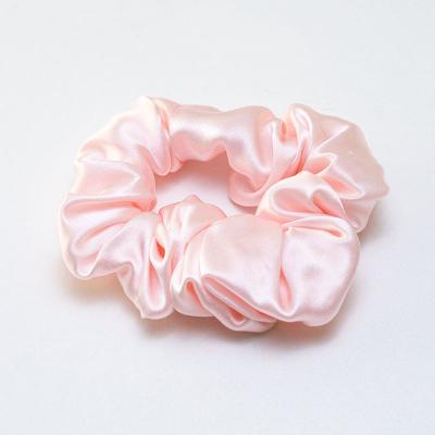 China Luxurious 100% silk soft rope head care satin scrunchie for sale