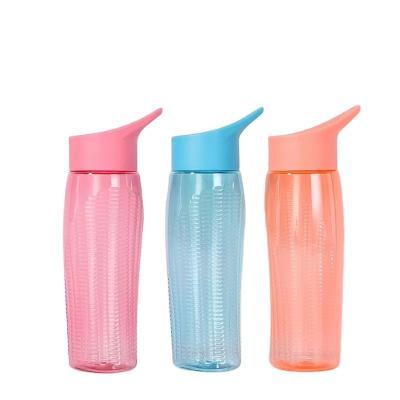 China Portable Eco-friendly 750ml 25oz New Style Special Corn Shaped Plastic Water Bottle New Customized Logo Sky Blue Green Pink Orange for sale