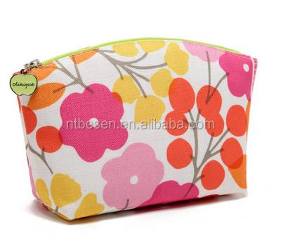 China Large Capacity Flower Customized Floral Canvas Make Up Case With Zipper for sale