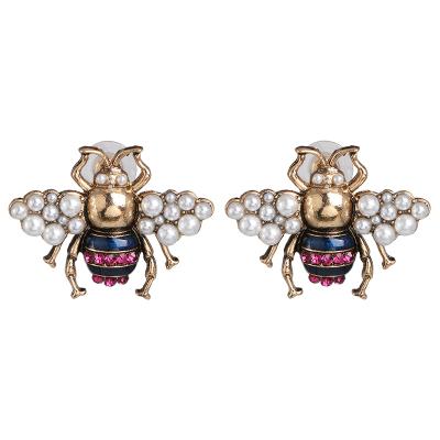 China Fashion Designer 2021 Bee Stud Earrings For Women Alloy Vintage Pearl Copper Bee Style Earring Jewelry Luxury Gifts for sale