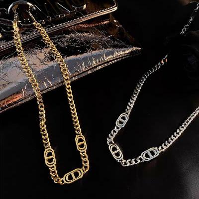 China Vintage Retro Fashion Stainless Steel Necklace Hip Hop Letter Exaggerated 18k Gold Clavicle Chain Necklace Jewelry for sale