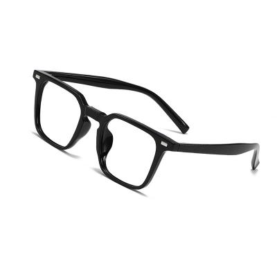 China Hot Selling Amazon Square Frame Men Women TR90 Glass Fashion Computer Blue Lightweight Anti Square Glasses for sale