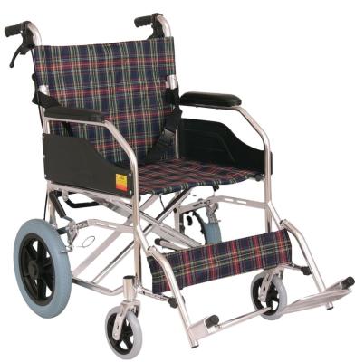 China High Quality Solid Aluminum Brake Wheelchair Health Care Outdoor Portable Manual Wheelchair for sale