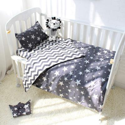 China 3 Piece Cotton Fabric Breathable Cost Effective Organic Baby Crib Bedding Set for sale