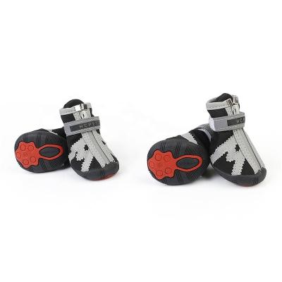 China Small Shoe Autumn Winter Dog Sport Shoes Winter Dog Fashion Viable Warm Pet Shoes for sale