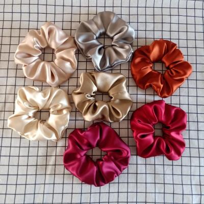 China Fashion OEM ODM Customized Solid Luxury Pastel Silk Hair Ties 19 22 25 30MM 100% Mulbery Silk Hair Scrunchies for sale