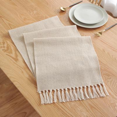 China Custom Luxury Table Runner Nordic OEM ODM Embroidery Grid Cotton And Tassel Canvas Round Party Waterproof Table Runner for sale