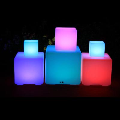 China Waterproof Cube Seat In Bar Chair LED Lighting Glowing Cube Seat for sale