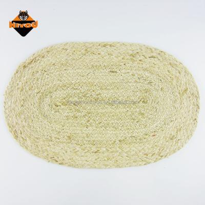 China Sustainable Wholesale Oval Woven Corn Husk Dining Table Mats Place Mats For Tableware for sale