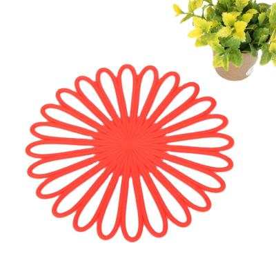 China Multifunctional kitchen tableware home restaurant hotel cup Perm stick heat thermal insulation silicone non-slip pad for sale