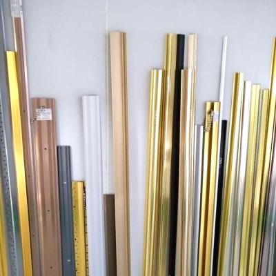 China Floor Edge Connective Trim Weather Resistance Aluminum Ceramic Trim for sale