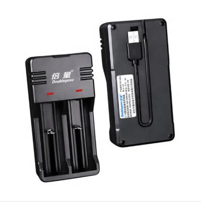 Cina Doublepow USB un litio Ion Battery Charger da 3,7 volt 26650 16340 18650 in vendita