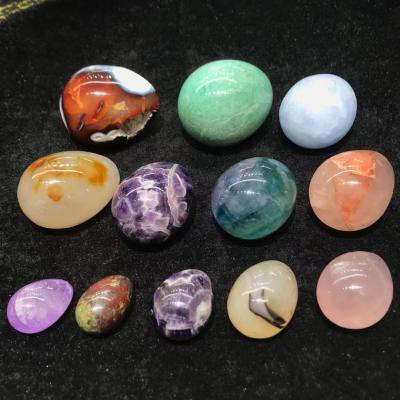 China Hot Selling Crystal Stone Natural Rose Quartz /Carnelian/Green Aventurine/FluroriteMixed from China Colors of Crystal Eggs for Decoration for sale