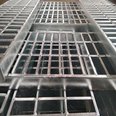 China Industrial Galvanized Gangway Serrated Anti Corrosion Resistant Construction Steel Grating for sale