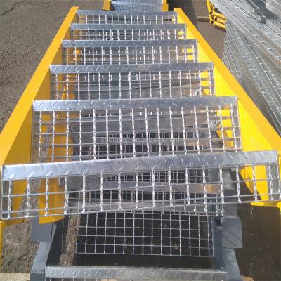 China Industrial Galvanized Steel Grating Staircase , Galvanized Steel Structure Staircase for sale