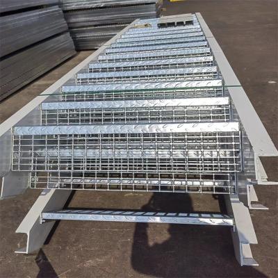 China Industrial Stainless Steel Products Ditch Drain Hinge Grill Grate Steps for sale